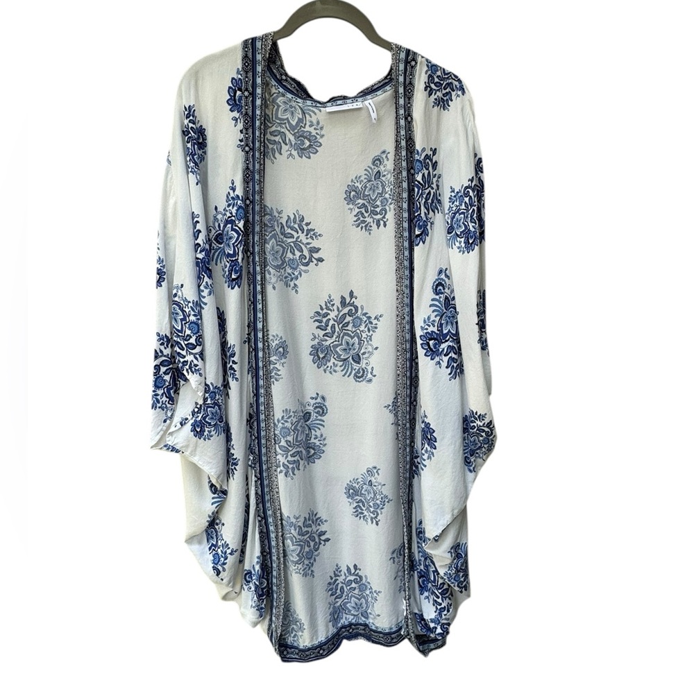 LUQ Blue and White Floral Kimono size XL - Picture 3 of 8